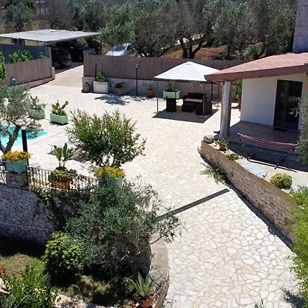 Casa Celeste - Immersa Nel Con Piscina Privata Βίλα *