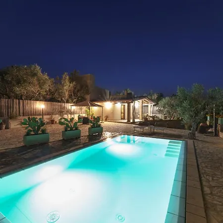Casa Celeste - Immersa Nel Con Piscina Privata * Corsano (Apulia)