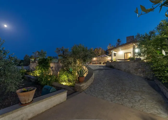 Casa Celeste - Immersa Nel Con Piscina Privata 别墅